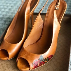 Gucci high heel pumps leather shoes🌹 6 🌹 36